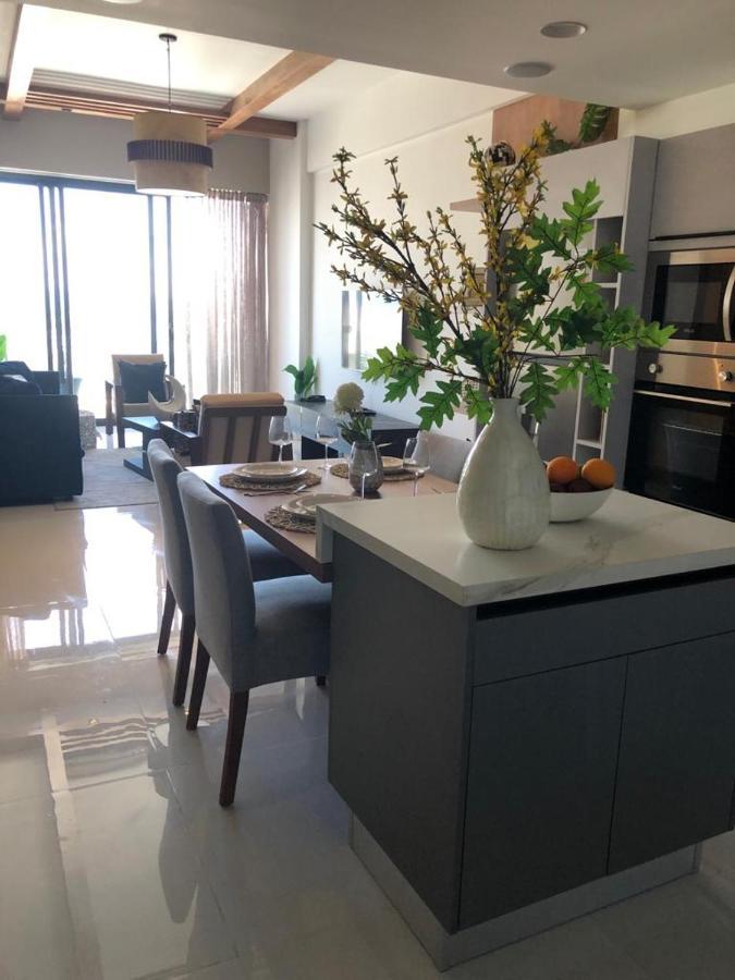 Piantini'S Skylight Apartment ซานโตโดมิงโก ภายนอก รูปภาพ