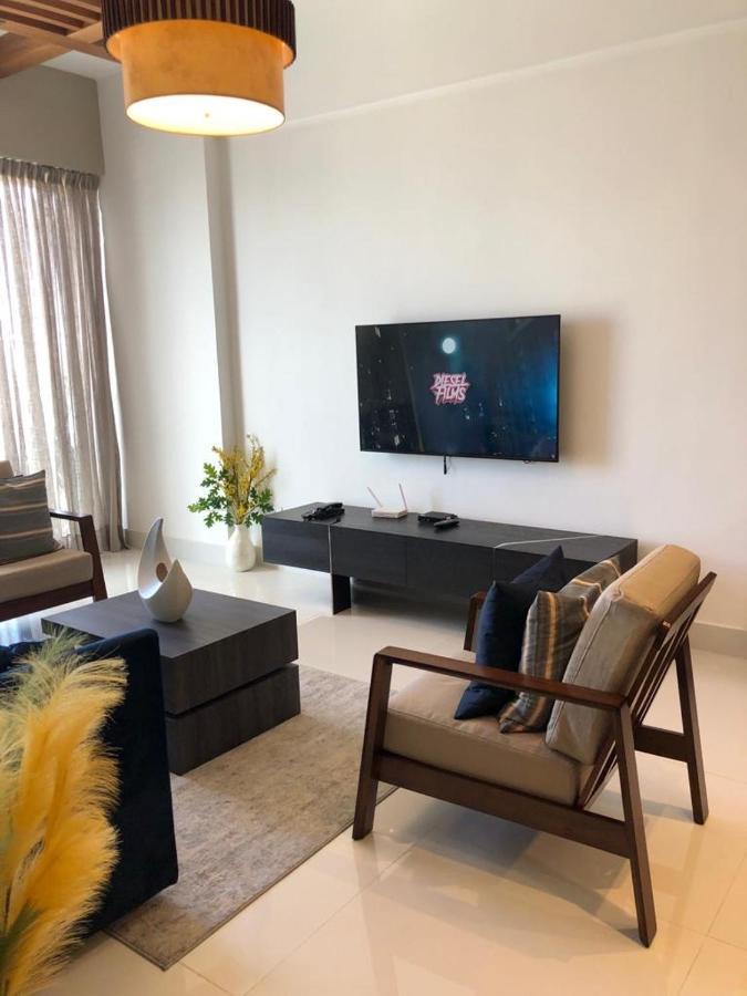 Piantini'S Skylight Apartment ซานโตโดมิงโก ภายนอก รูปภาพ