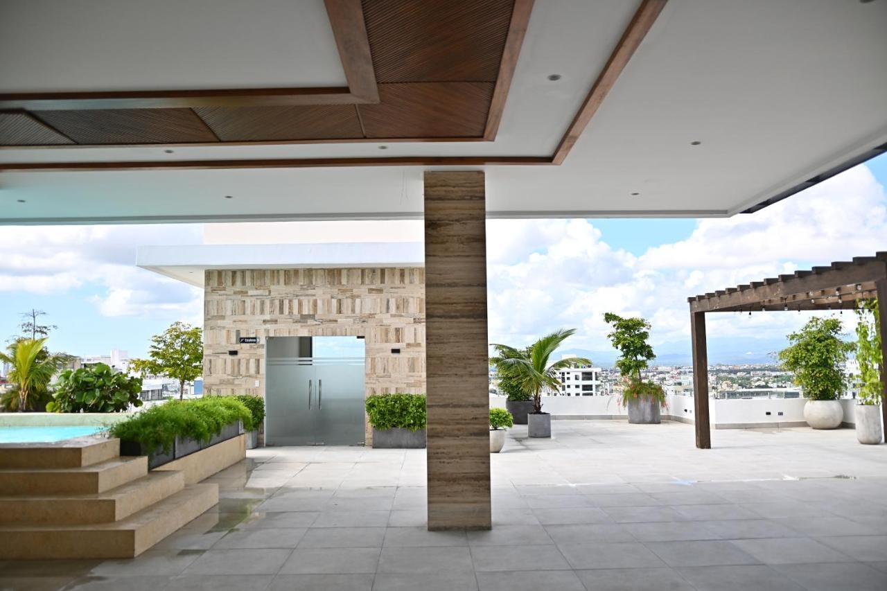 Piantini'S Skylight Apartment ซานโตโดมิงโก ภายนอก รูปภาพ