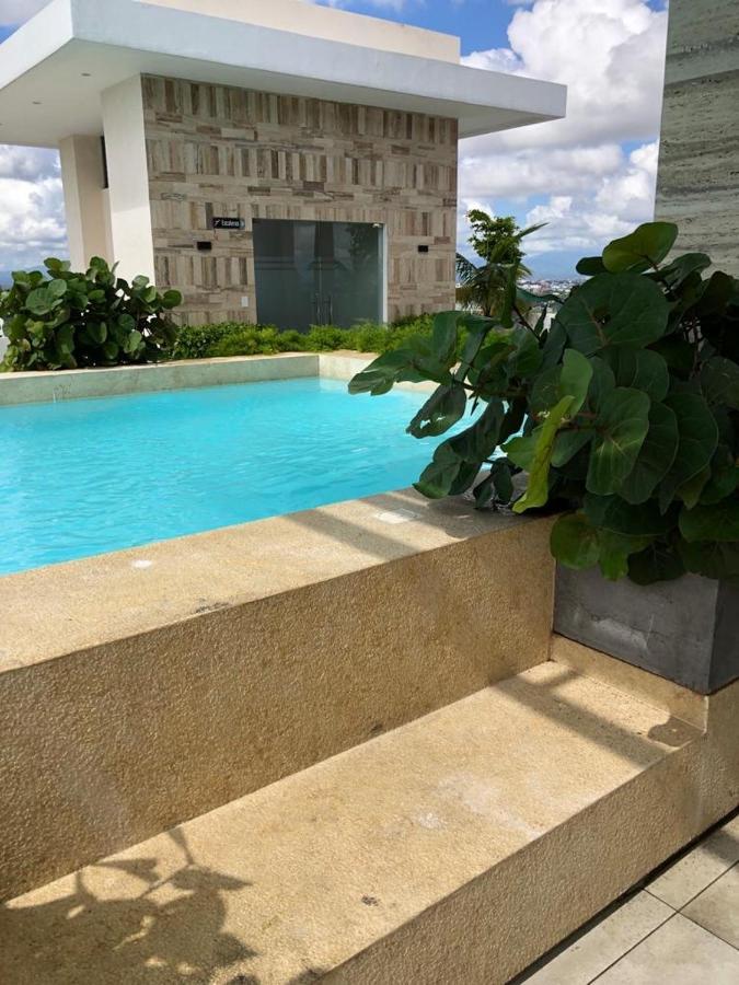 Piantini'S Skylight Apartment ซานโตโดมิงโก ภายนอก รูปภาพ